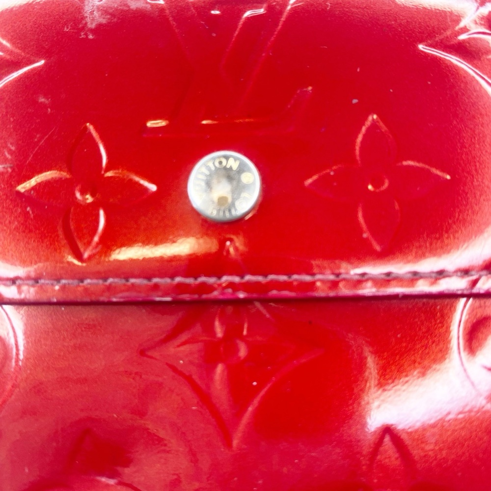Louis Vuitton Elise Vernis Wallet – Red Patent Monogram - Picture 2 of 16